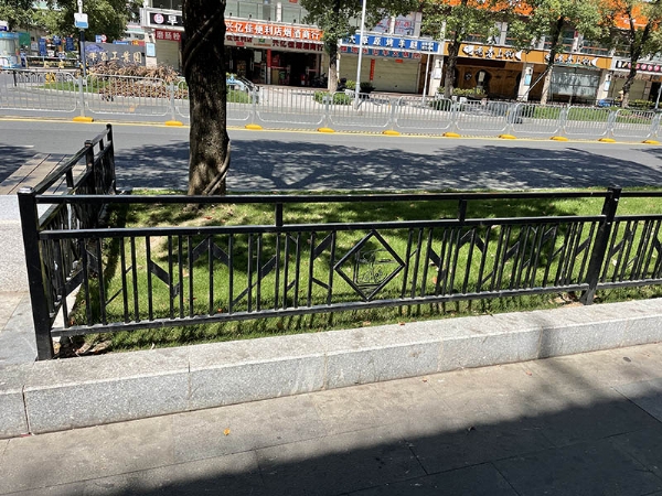 铁艺护栏