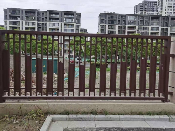 铁艺护栏